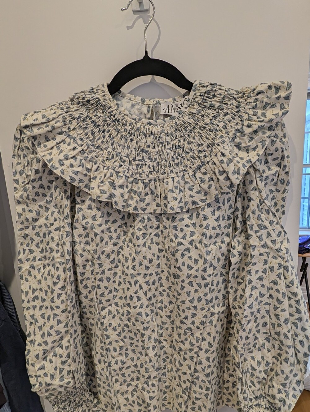 ANDIÓN The Andion Family Smocked Floral Blouse Small Cotton Cottagecore Prairie